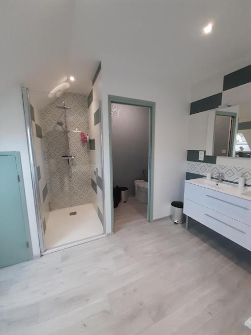 Chambre D'Hotes Les Hortensias Saint-Jean-la-Poterie Zewnętrze zdjęcie