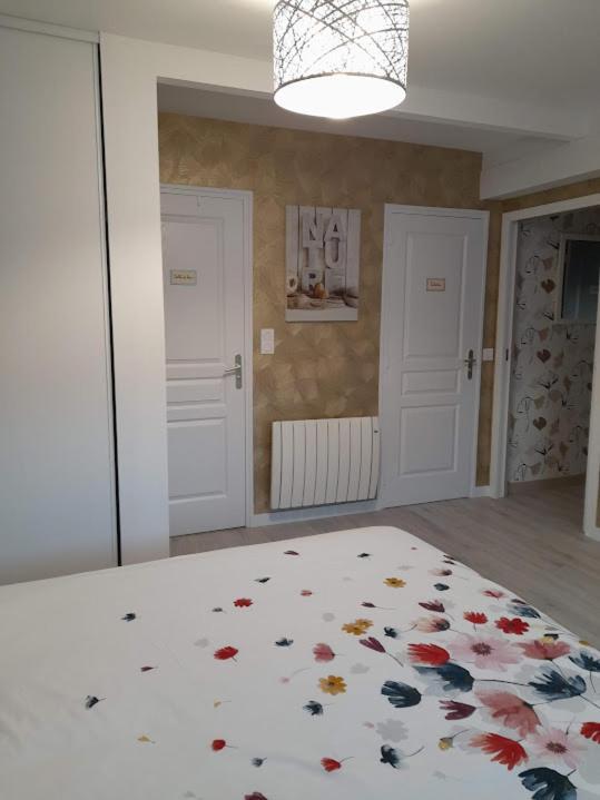 Chambre D'Hotes Les Hortensias Saint-Jean-la-Poterie Zewnętrze zdjęcie